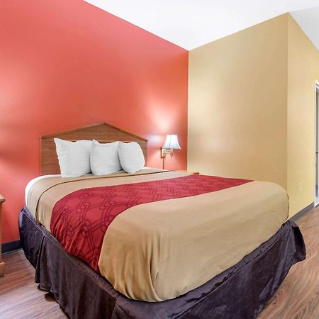 Econo Lodge Louisville Airport Екстер'єр фото