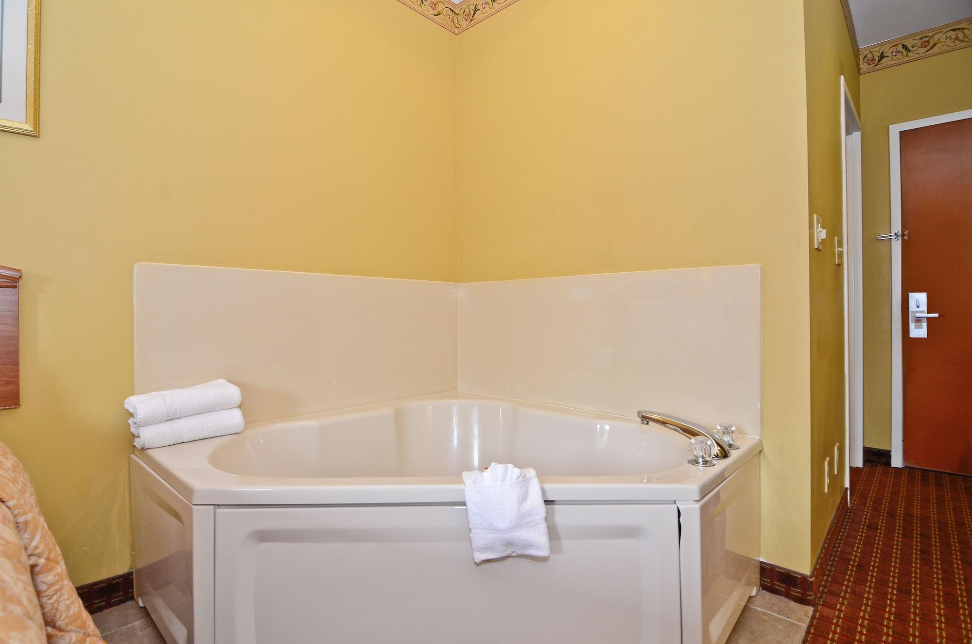 Econo Lodge Louisville Airport Екстер'єр фото