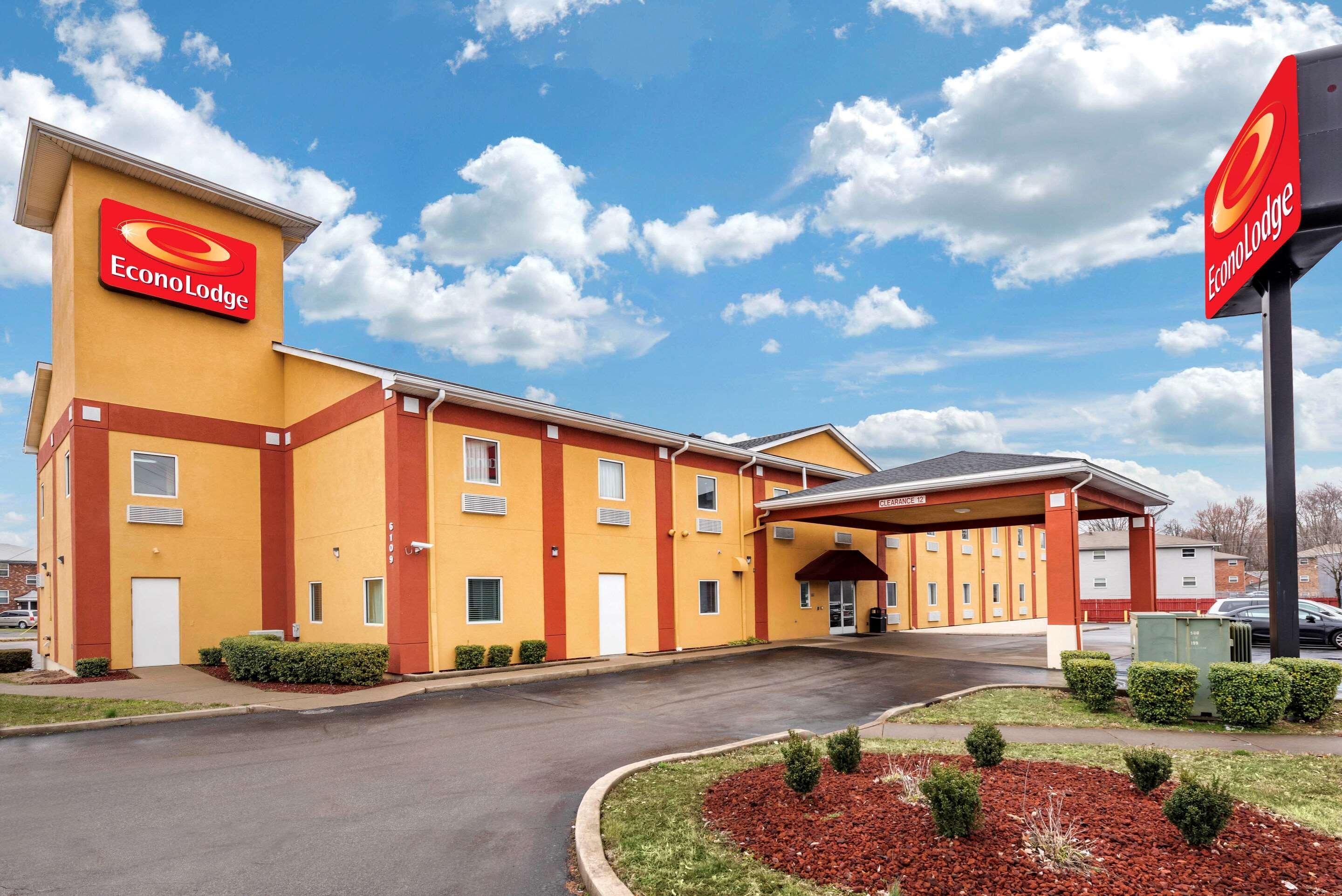 Econo Lodge Louisville Airport Екстер'єр фото