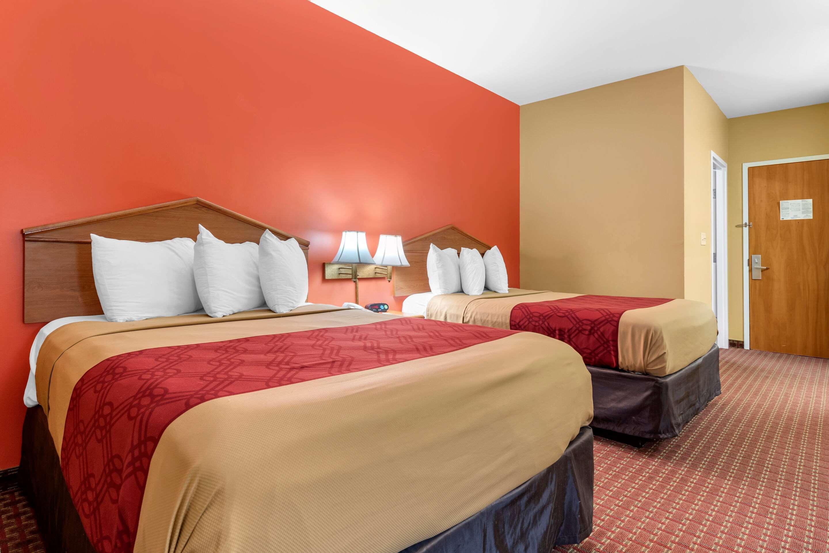 Econo Lodge Louisville Airport Екстер'єр фото